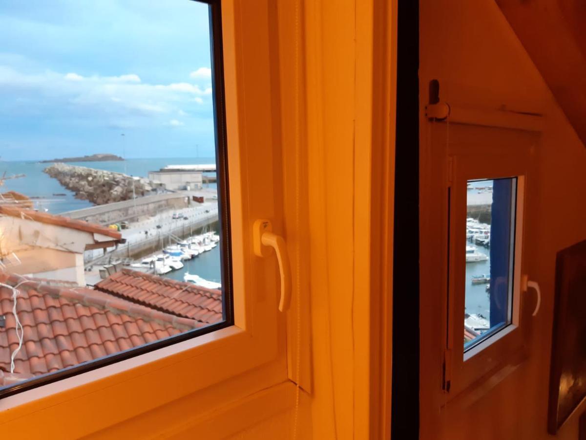 Andra Mari Portua Apartment Bermeo Bagian luar foto